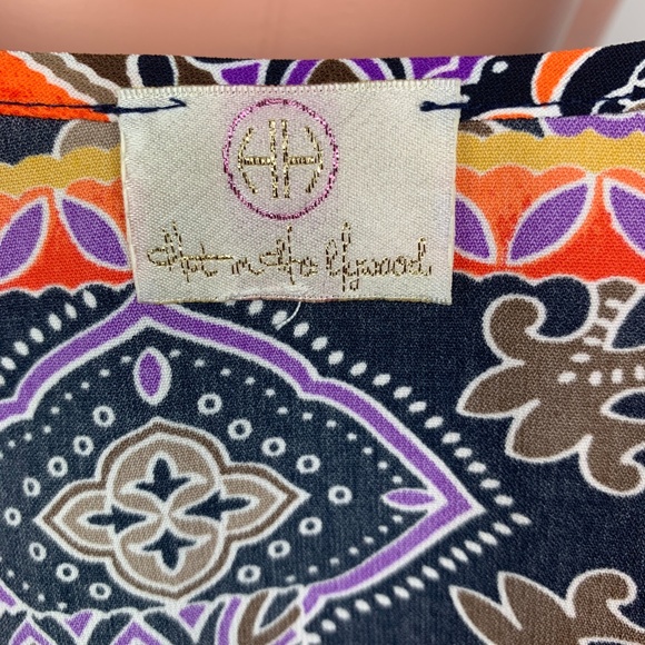 Hot in Hollywood Tribal print in Purple and Yellow - Picture 8 of 8